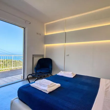 Mit Meerblick, Balkon Und Superblick Und Pool * טאורמינה